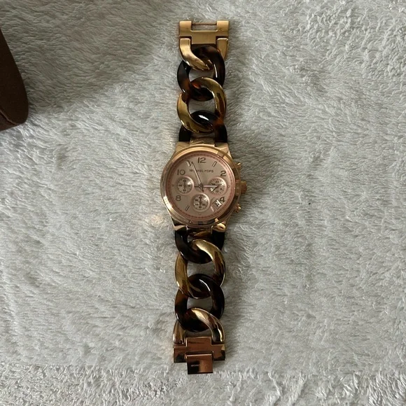 michael michael kors chain link bracelet watch - Picture 6 of 8